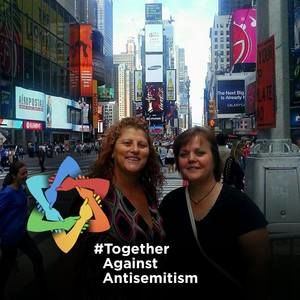 Meet your Posher, Sari